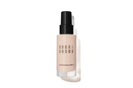 Buy Bobbi Brown Skin Foundation SPF 15 online Worldwide - Tejar.com