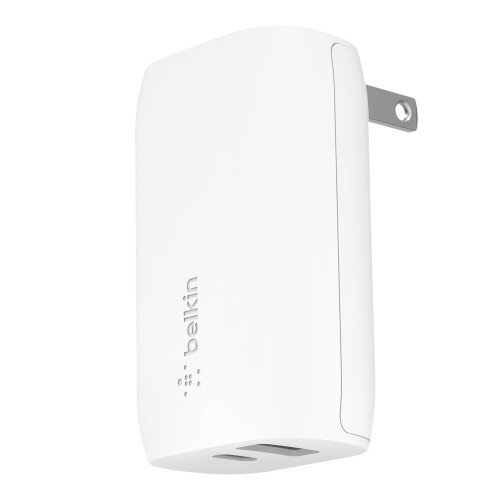 Belkin Boost Charge 32W USB-C PD + USB-A Wall Charger + USB-C to Lightning Cable