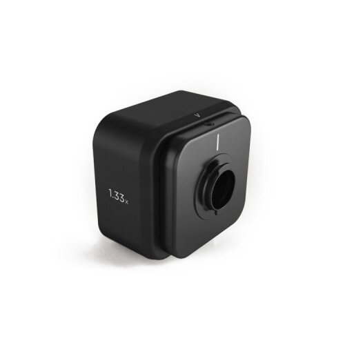 Moment Anamorphic Lens