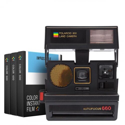 Polaroid 600 Camera - Sun 660 Autofocus - 3 Pack Of Film