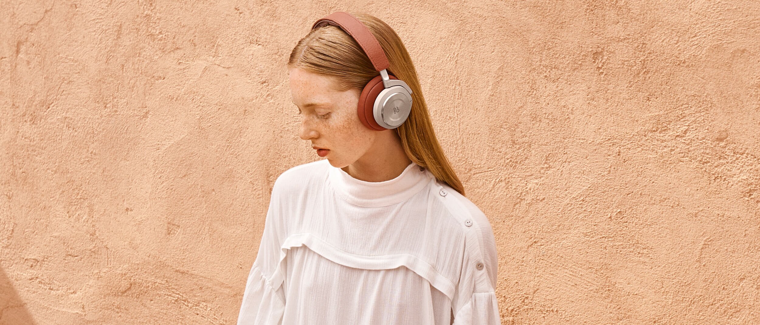 Bang Olufsen Beoplay H9i Over-Ear Wireless Headphones - Terracotta online Worldwide - Tejar.com
