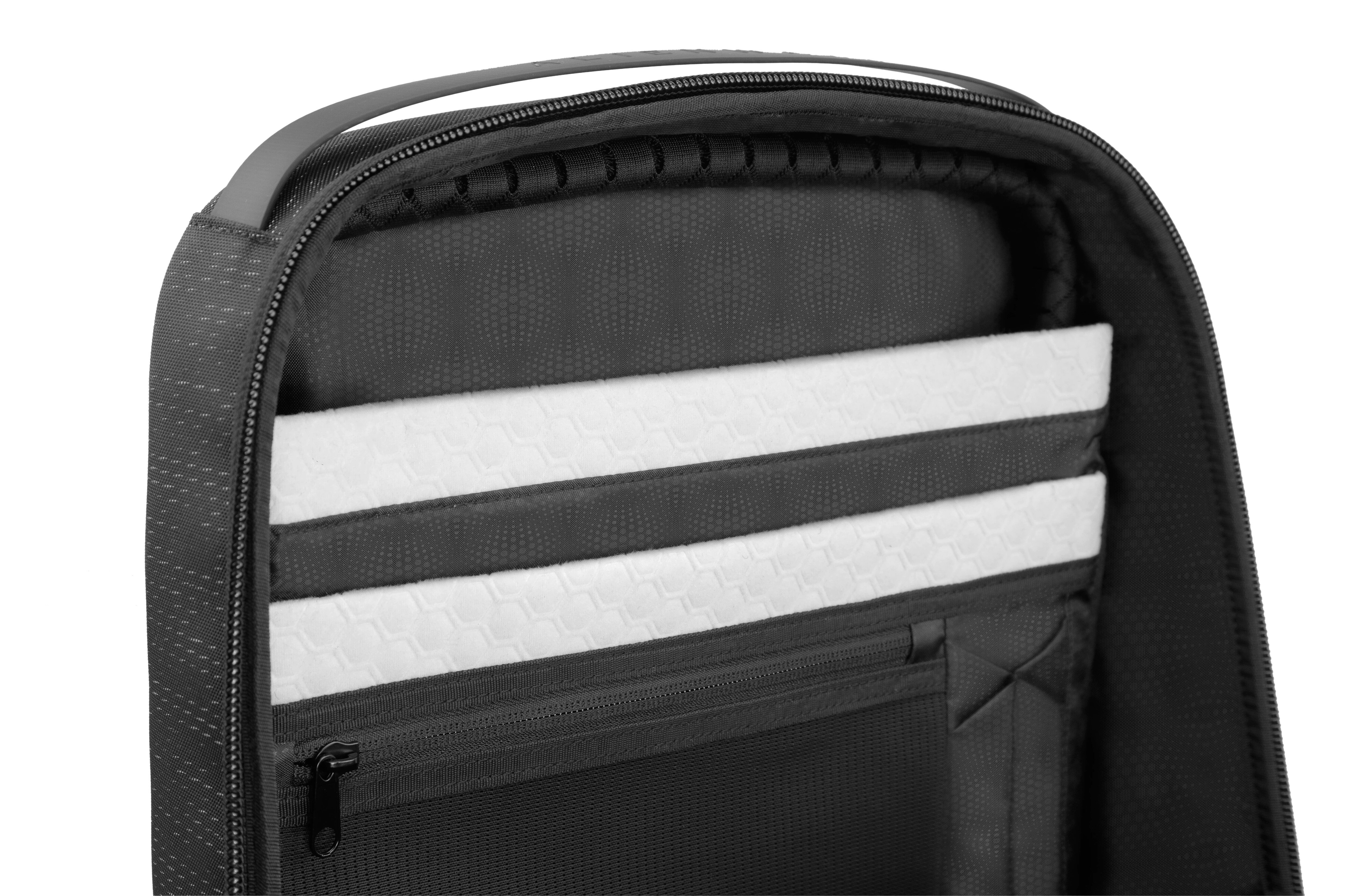 black hole wheeled duffel 45l patagonia Patagonia Black Hole Wheeled Duffel 40L