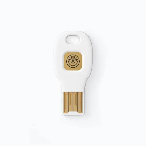 Order Google Titan FIDO2 USB-A + NFC Security Key Worldwide - Tejar.com