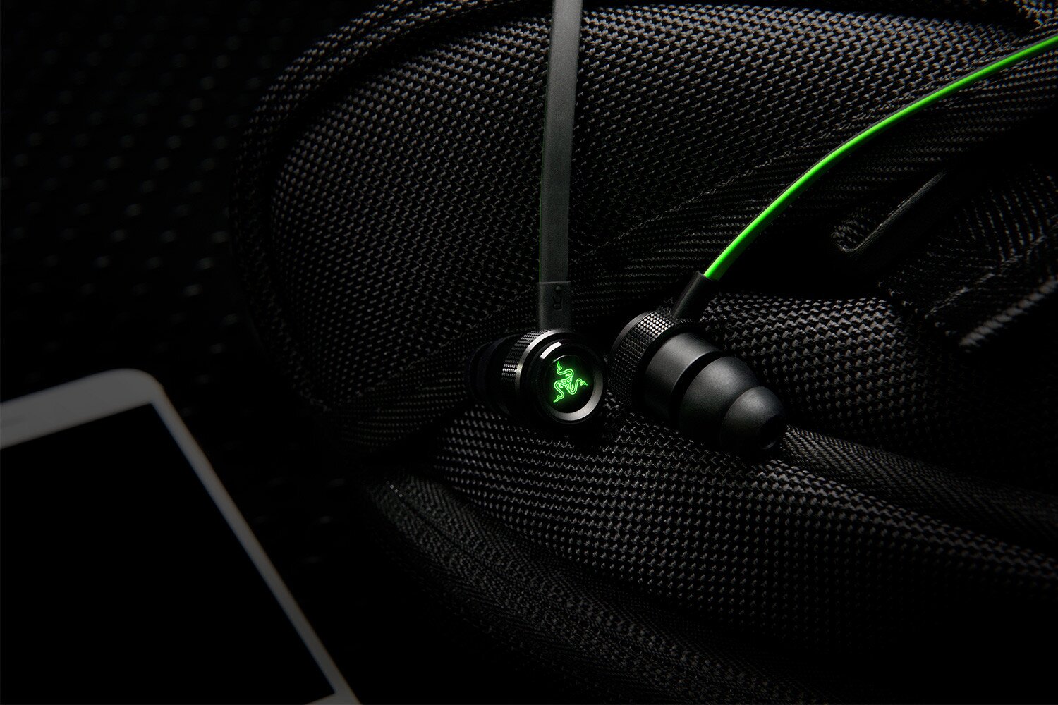 Order Razer Hammerhead BT In-Ear Bluetooth Headphones Worldwide